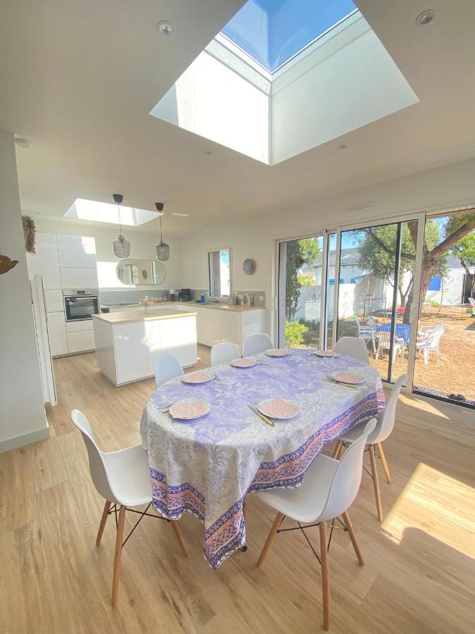 Maison De Famille A Batz Sur Mer Proche Plages Εξωτερικό φωτογραφία